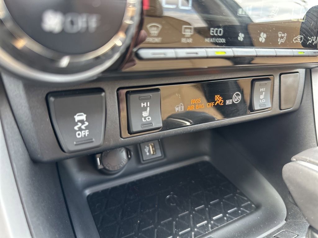 Used 2024 Toyota RAV4 XLE Premium w/ Weather Package AWD/4WD image 25