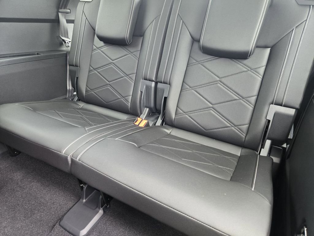 New 2026 Volkswagen Atlas SE image 22