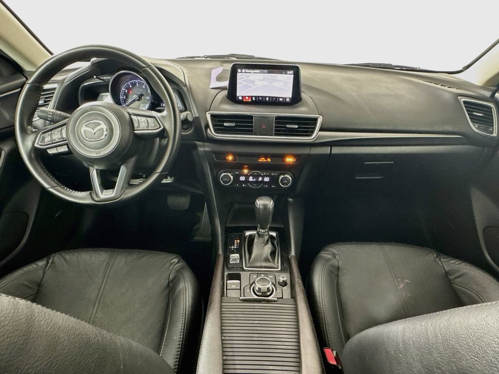 Used 2018 MAZDA MAZDA3 Grand Touring FWD image 27