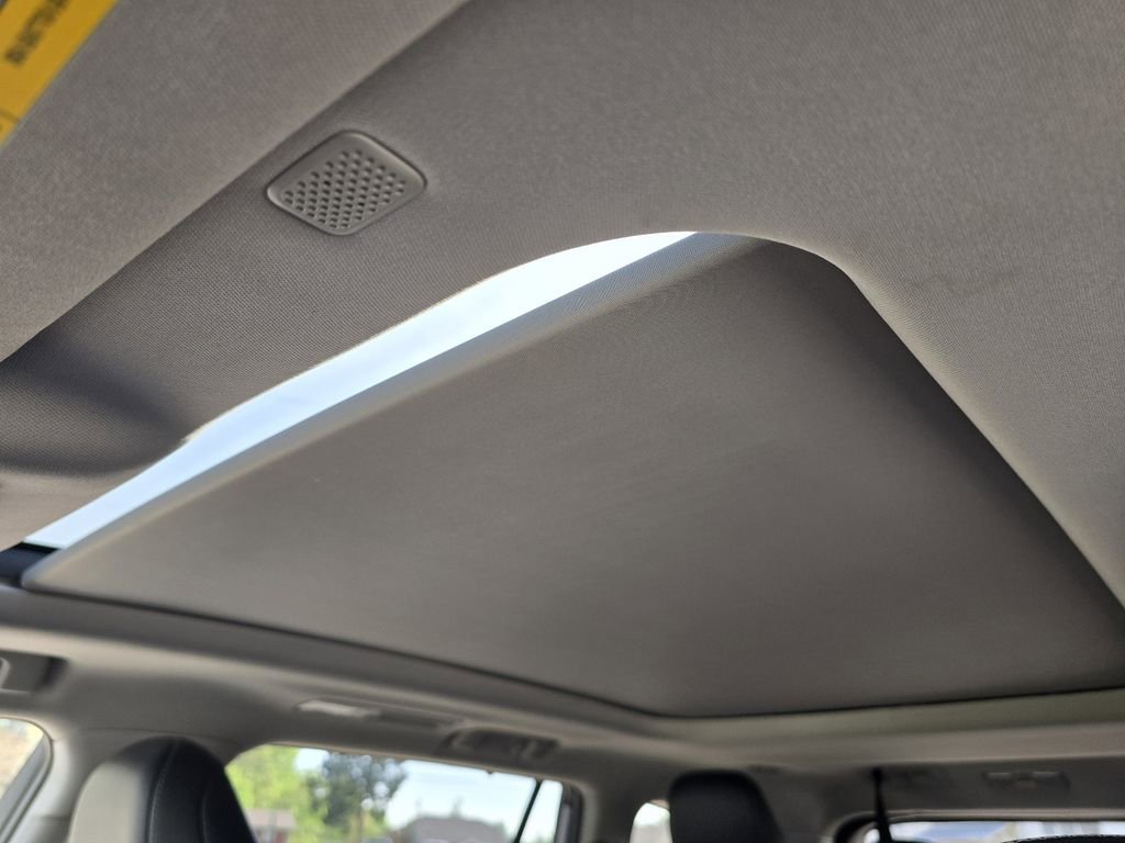 Used 2022 Toyota Highlander Platinum image 24