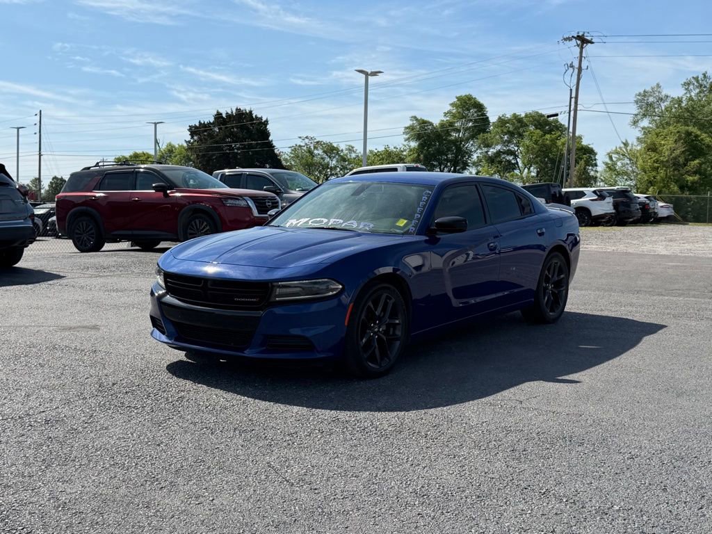 Used 2021 Dodge Charger SXT w/ Blacktop Package RWD image 9