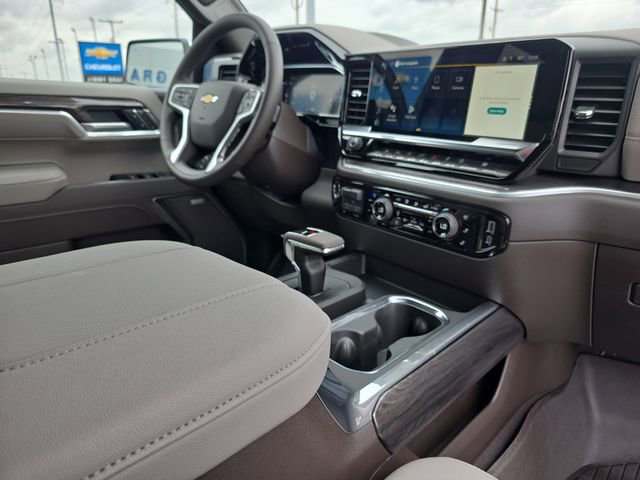 New 2026 Chevrolet Silverado 1500 LTZ w/ Technology Package image 17