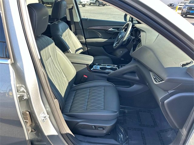 Used 2023 Buick Envision Avenir image 7