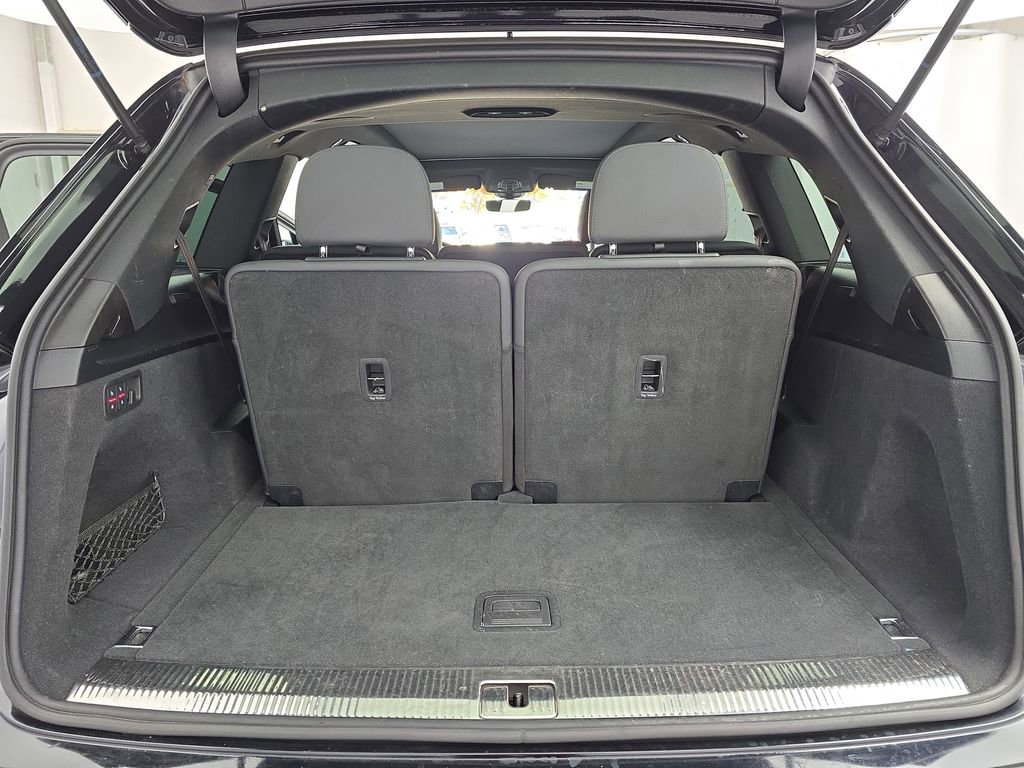 Used 2021 Audi Q7 3.0T Premium Plus w/ Premium Plus Package image 24