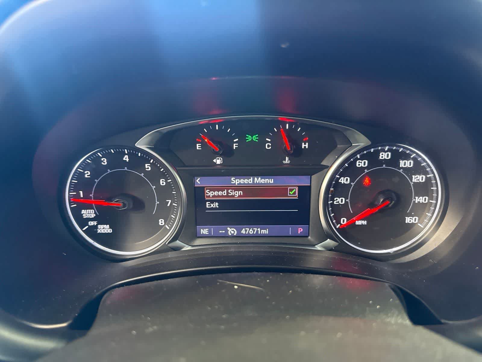 Used 2022 GMC Terrain SLT w/ Infotainment Package II FWD image 22