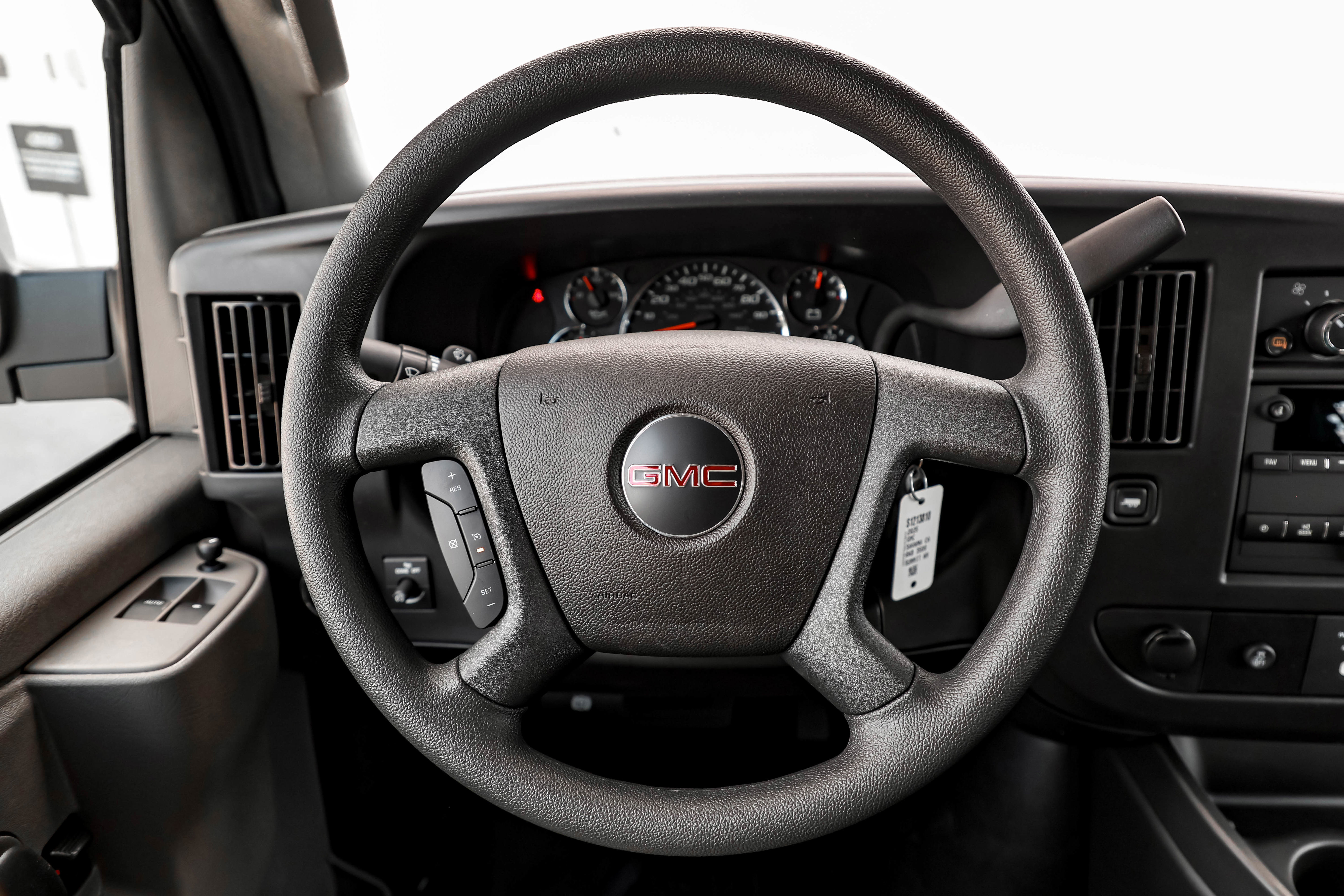 New 2025 GMC Savana 3500 w/ Driver Convenience Package image 19