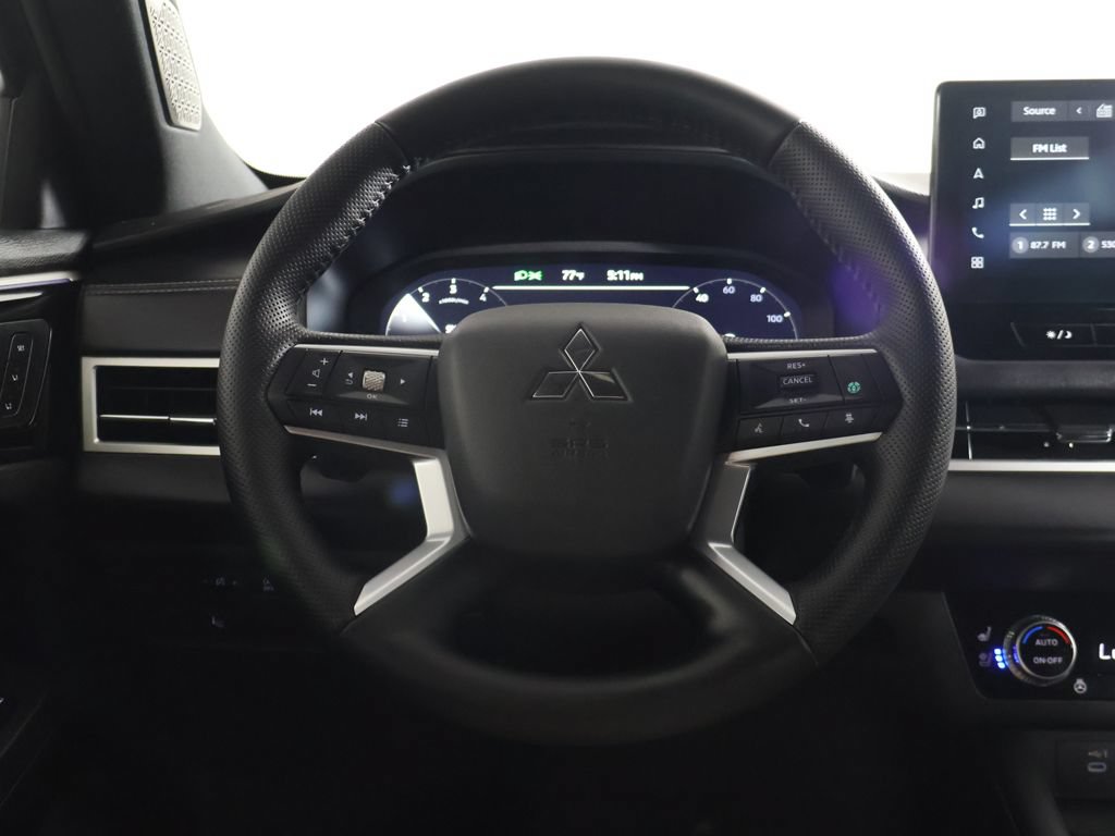 New 2026 Mitsubishi Outlander SEL Black Edition AWD/4WD image 44