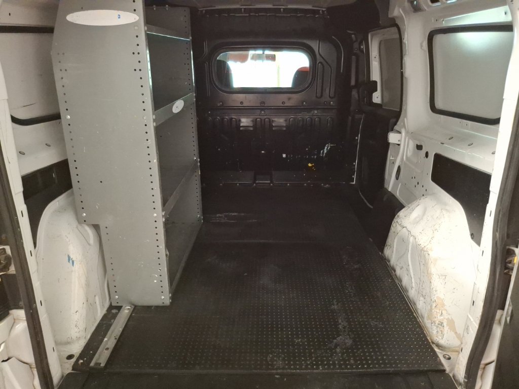 Used 2015 RAM ProMaster City Tradesman SLT FWD image 11