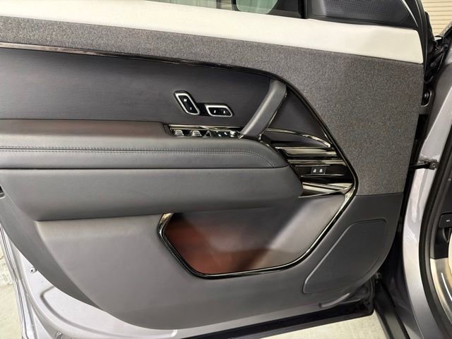 Used 2024 Land Rover Range Rover Sport Autobiography AWD/4WD image 8