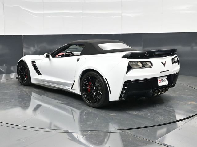 Used 2019 Chevrolet Corvette Z06 RWD image 9