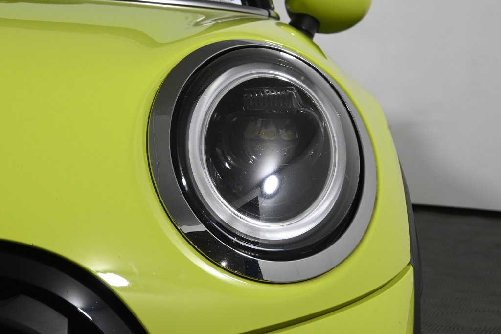 Certified 2024 MINI Cooper S FWD image 19