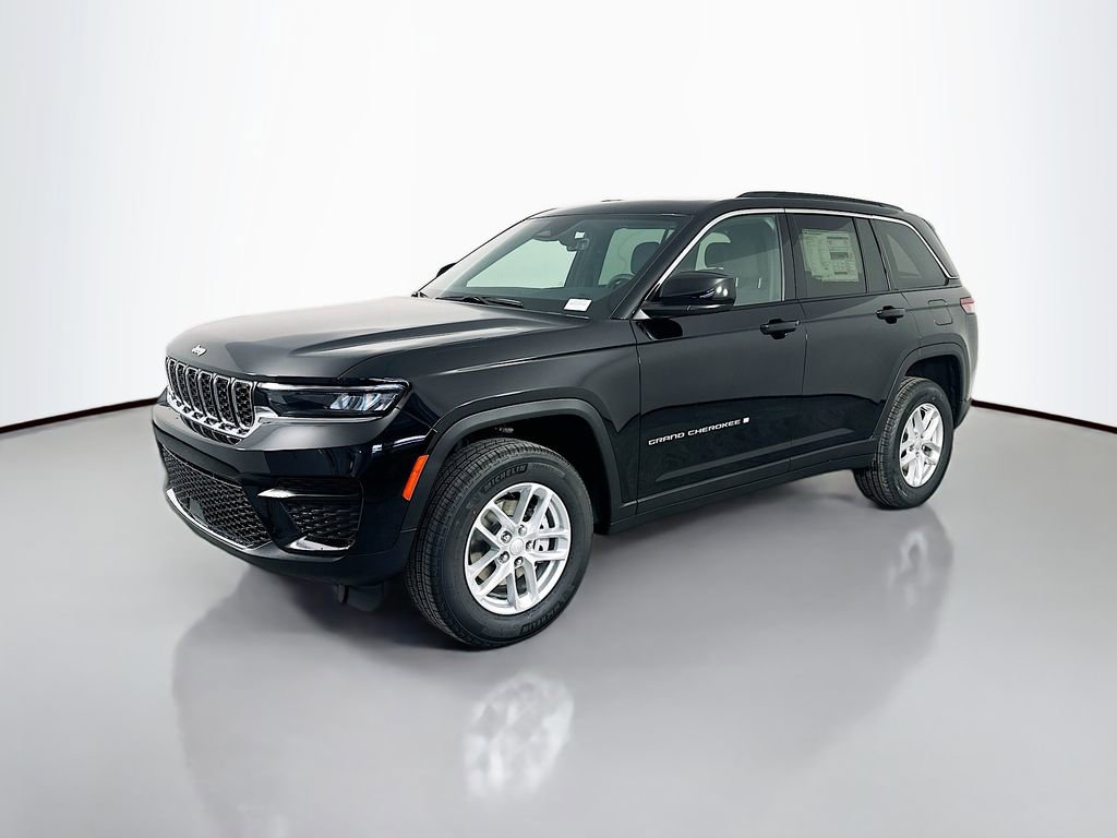 New 2026 Jeep Grand Cherokee Laredo X AWD/4WD video 3