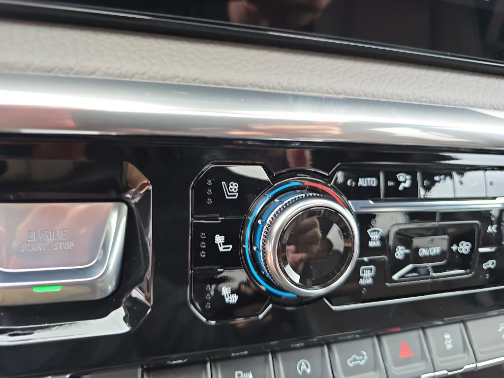 New 2026 GMC Sierra 1500 Denali w/ Denali Reserve Package image 35