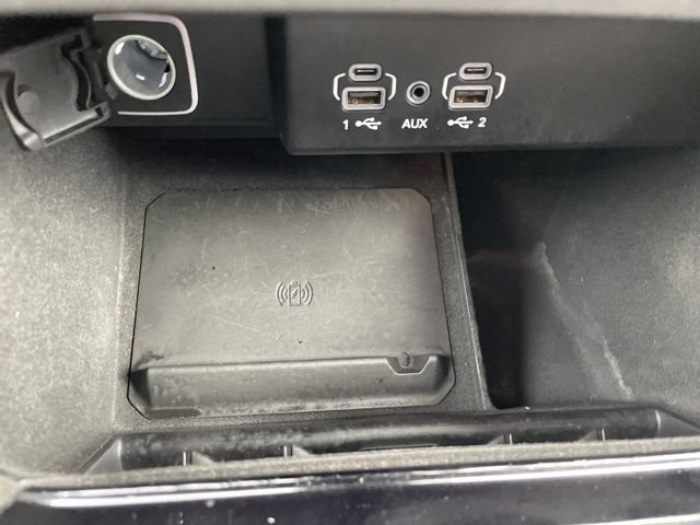 Used 2023 Jeep Wagoneer L Series II AWD/4WD image 30