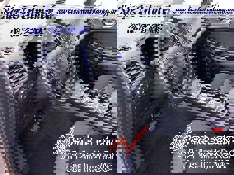 Used 2019 Ford Edge SE image 15