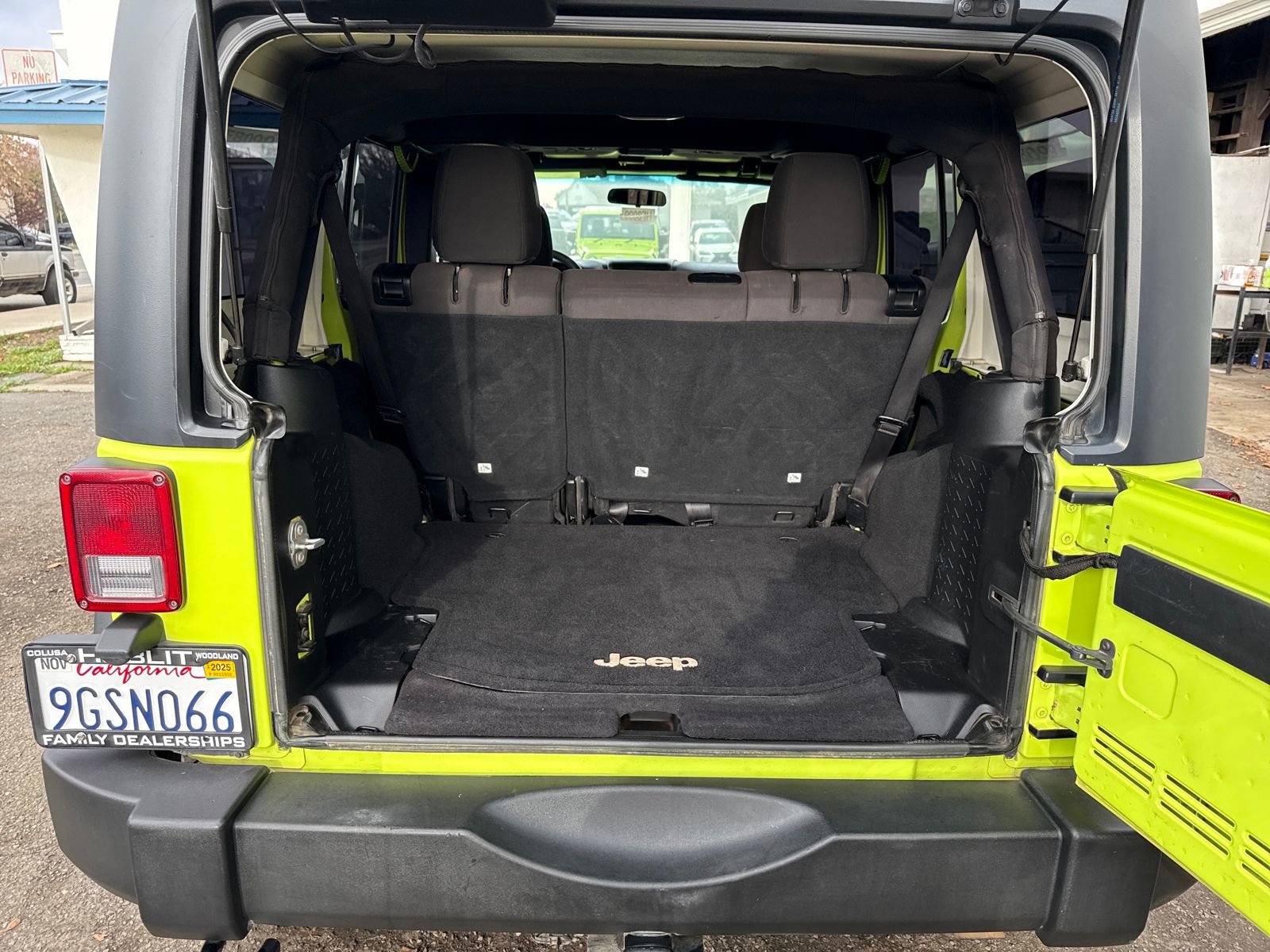 Used 2017 Jeep Wrangler Unlimited Sport w/ Max Tow Package image 23