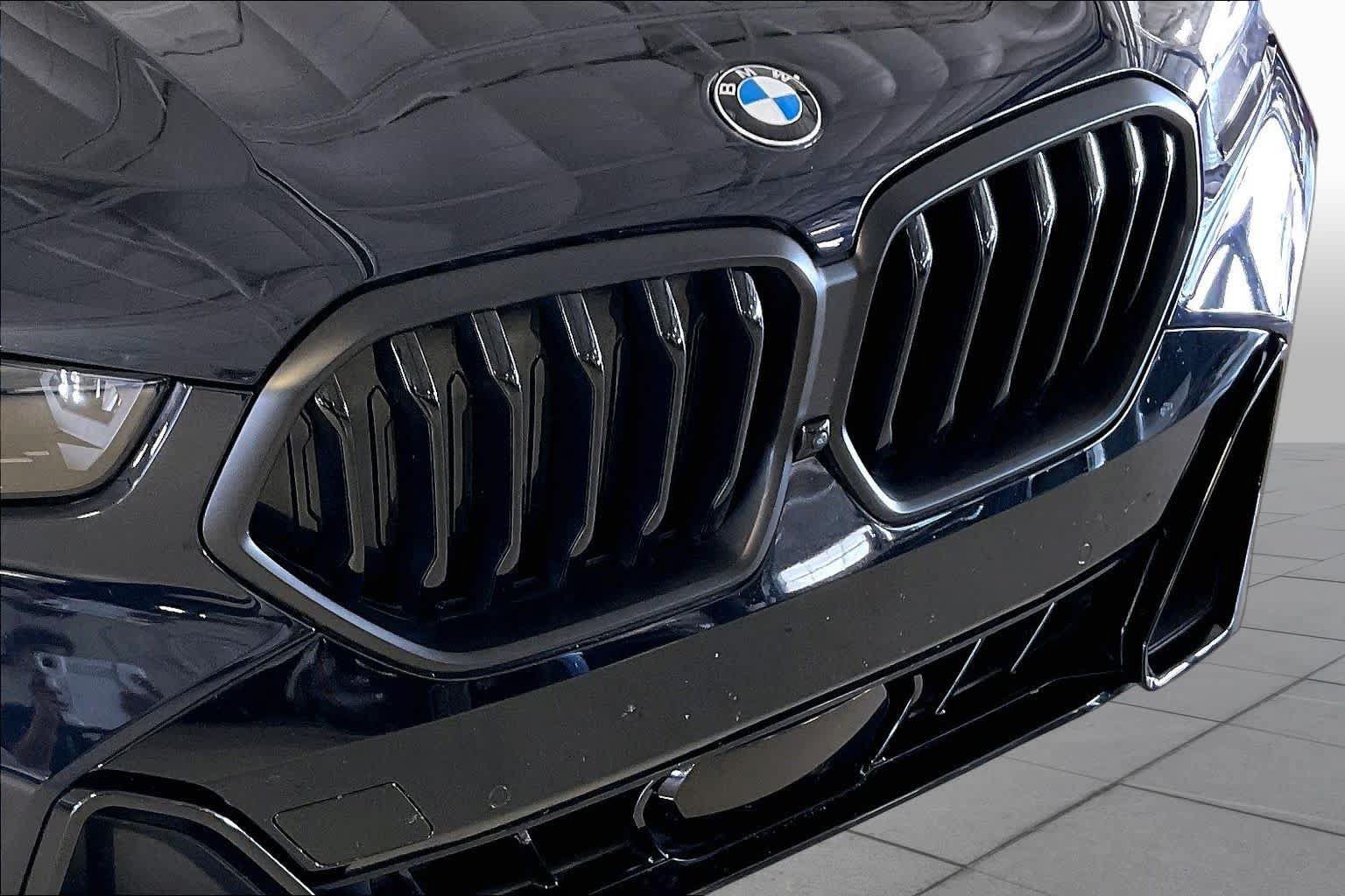Used 2025 BMW X6 xDrive40i AWD/4WD image 30