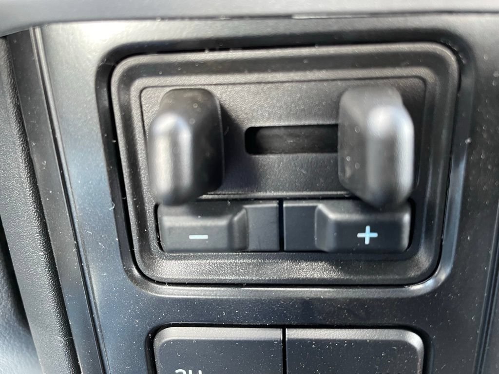 New 2026 Ford F550 4x4 Regular Cab Super Duty image 13