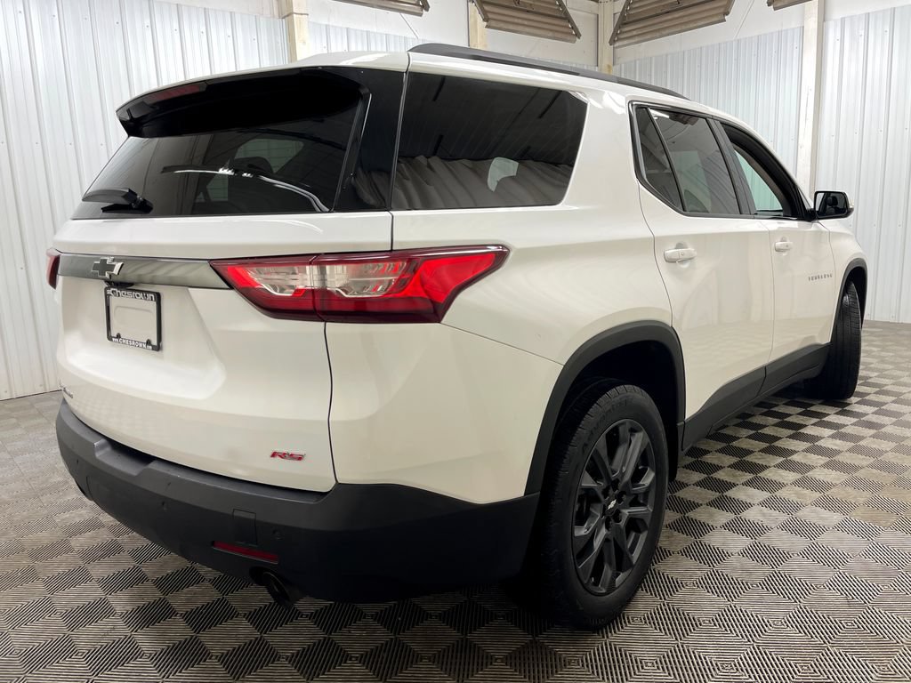 Used 2020 Chevrolet Traverse RS w/ LPO, Floor Liner Package AWD/4WD image 21