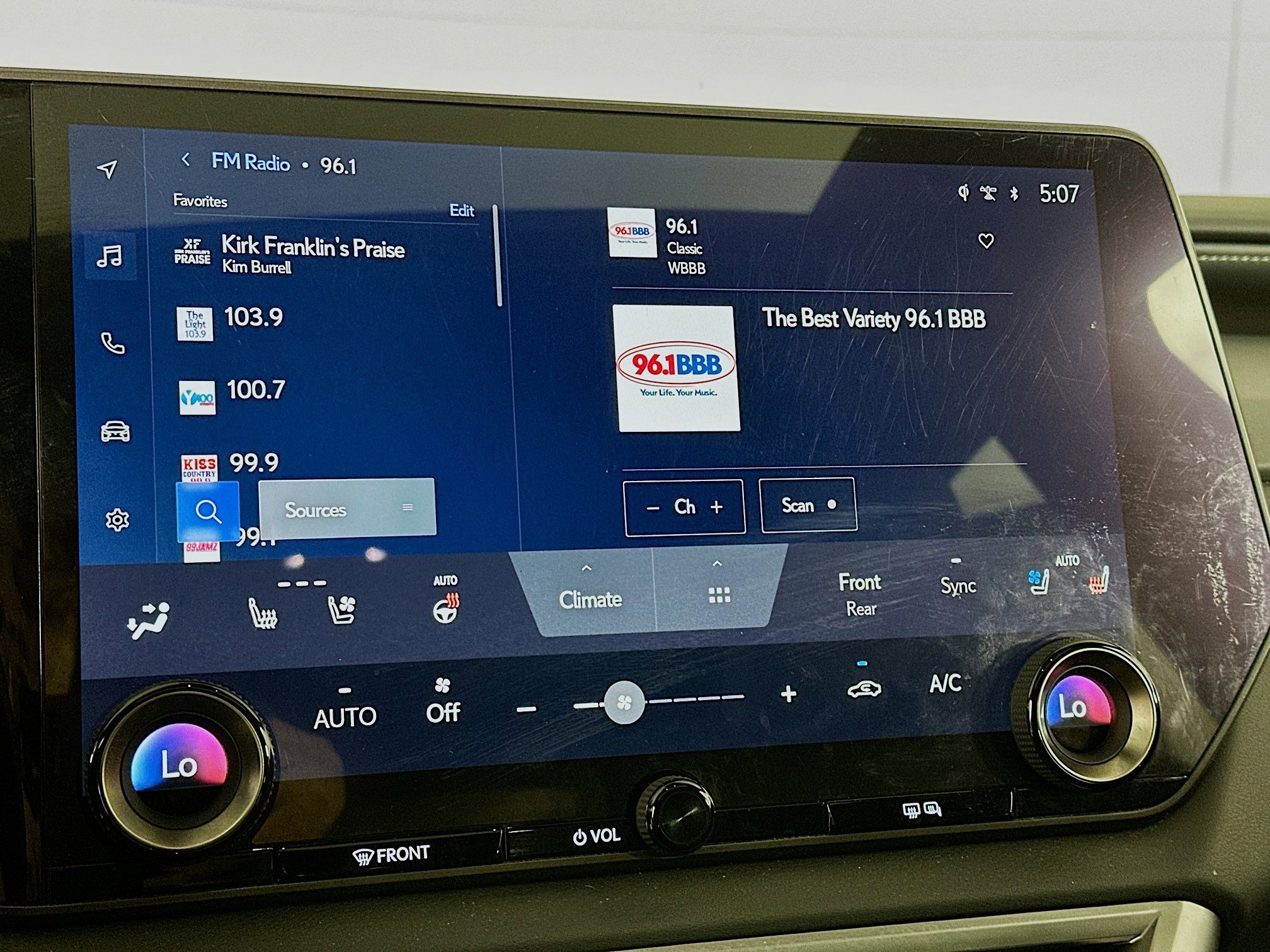 Used 2023 Lexus RX 350 Premium image 21