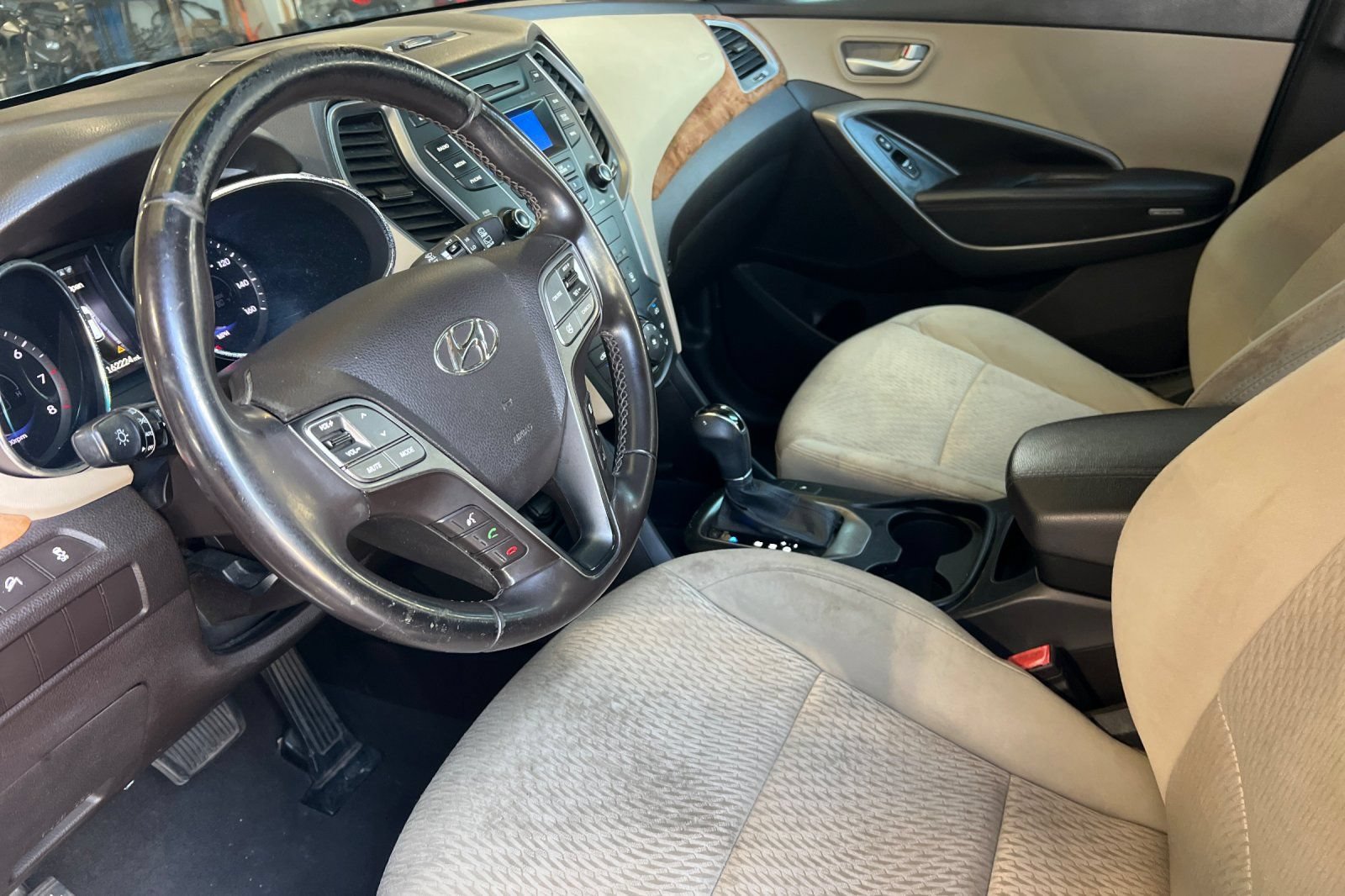 Used 2013 Hyundai Santa Fe Sport 2.0T FWD image 10