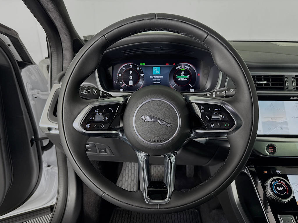 New 2024 Jaguar I-PACE R-Dynamic HSE image 11