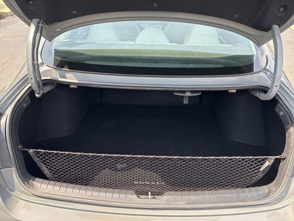 Used 2023 Hyundai Sonata SE w/ Cargo Package image 7