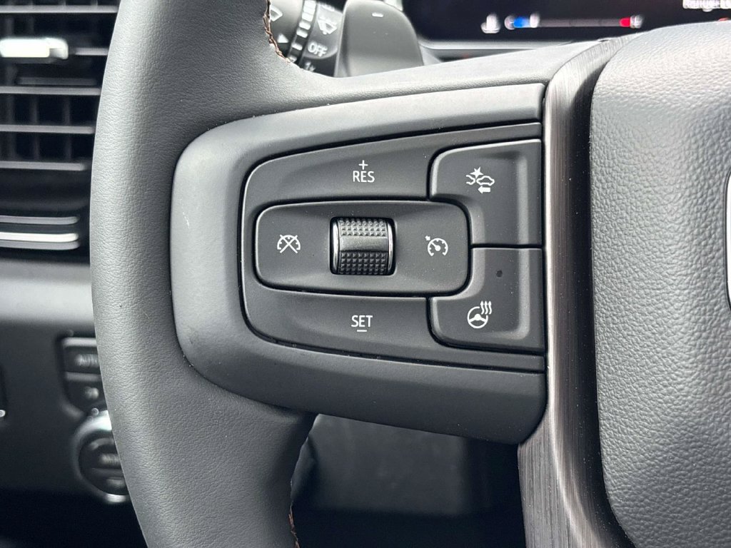 New 2026 GMC Sierra 1500 AT4 w/ Technology Package AWD/4WD image 17