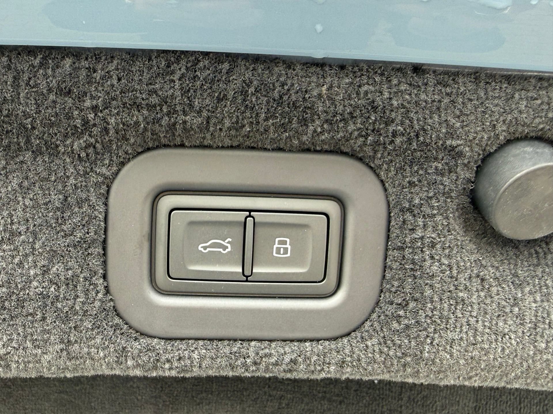 New 2026 Bentley Continental GTC AWD/4WD image 21