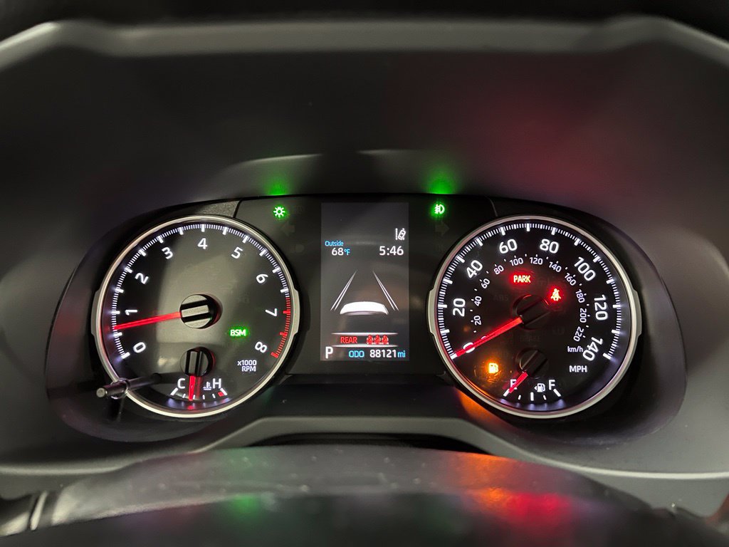 Certified 2019 Toyota RAV4 XLE w/ Convenience Package AWD/4WD image 35