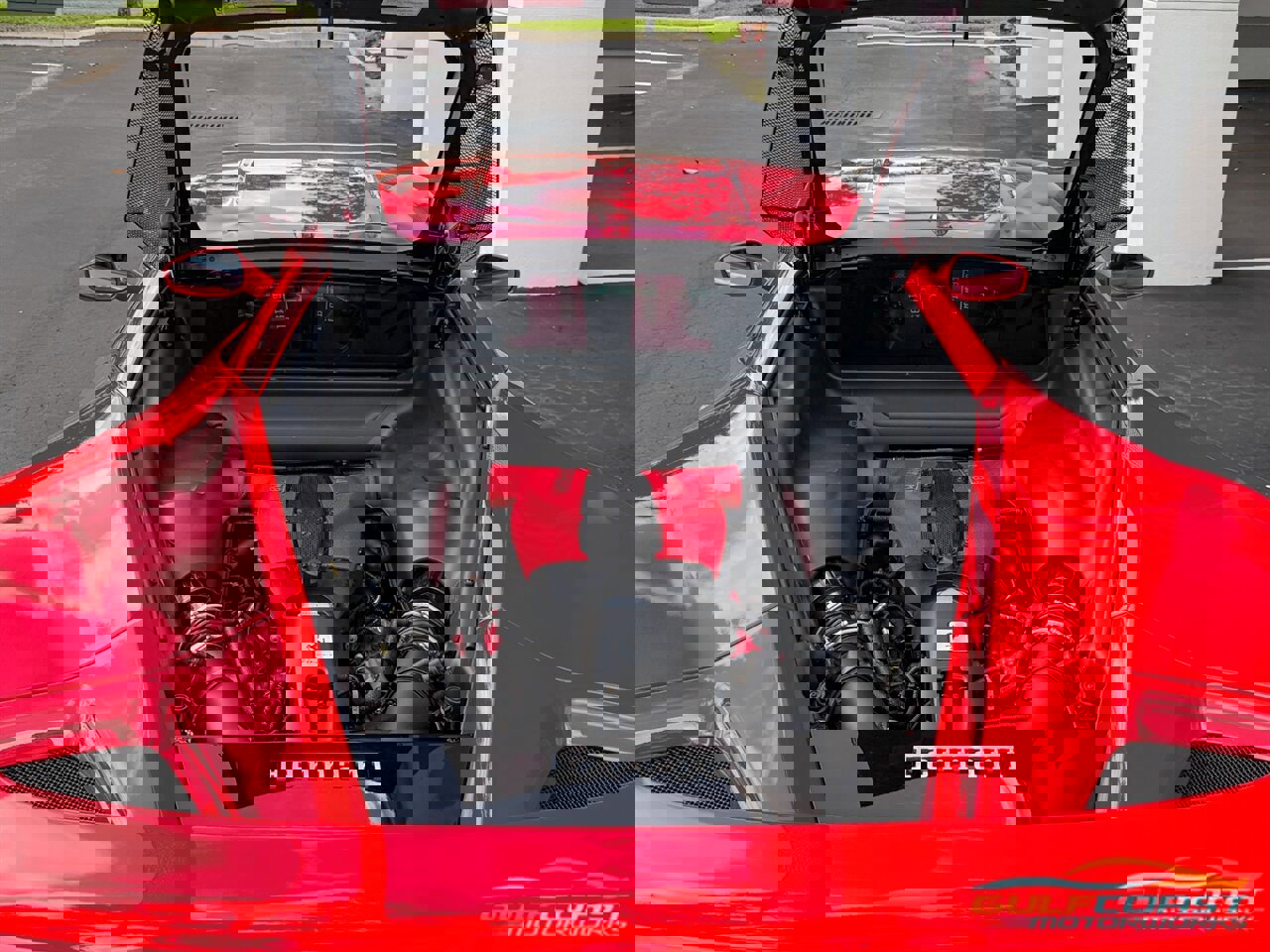 Used 2021 Ferrari F8 Tributo image 38