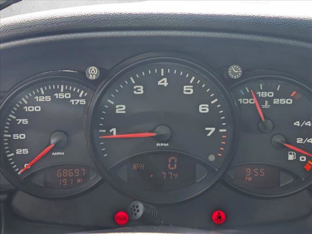 Used 1999 Porsche 911 Cabriolet image 10