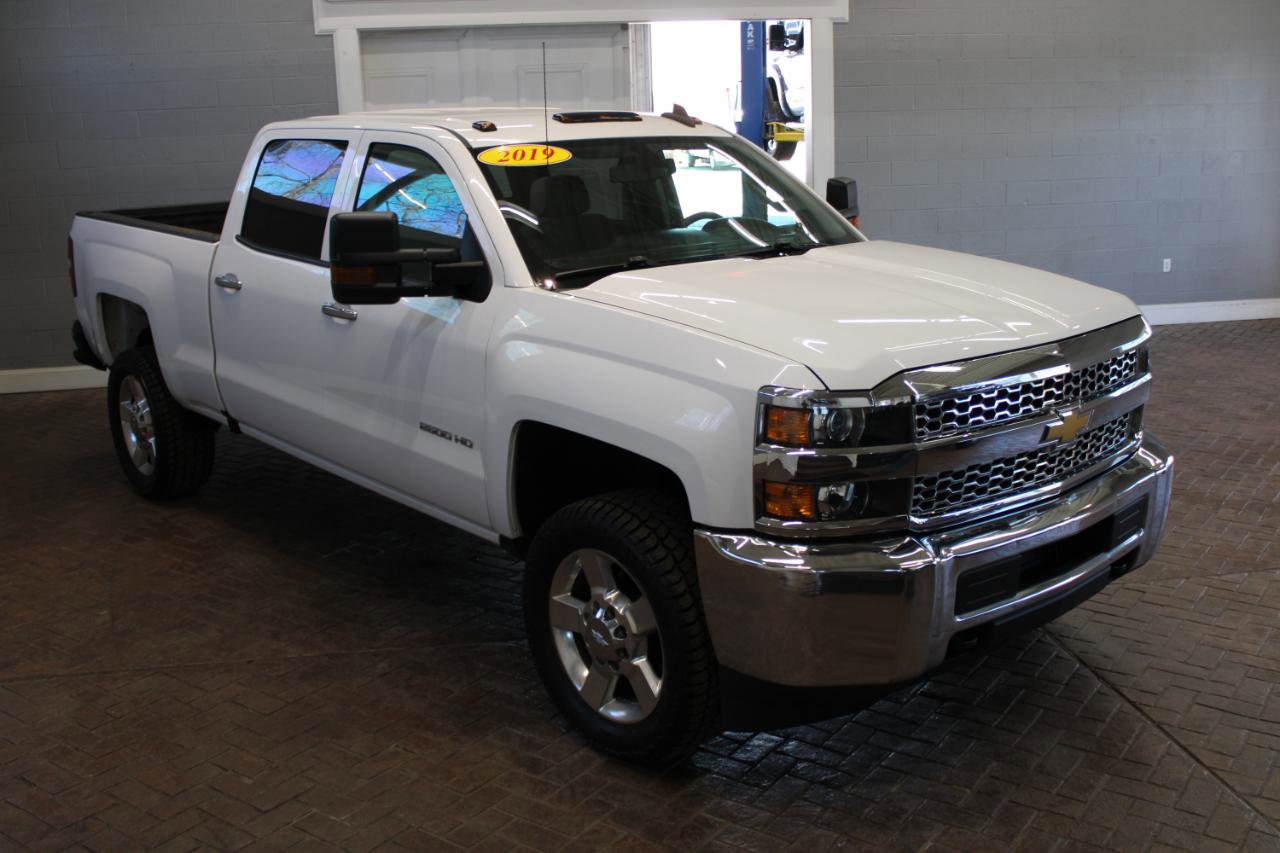 Used 2019 Chevrolet Silverado 2500 W/T w/ Snow Plow Prep Package AWD/4WD image 19
