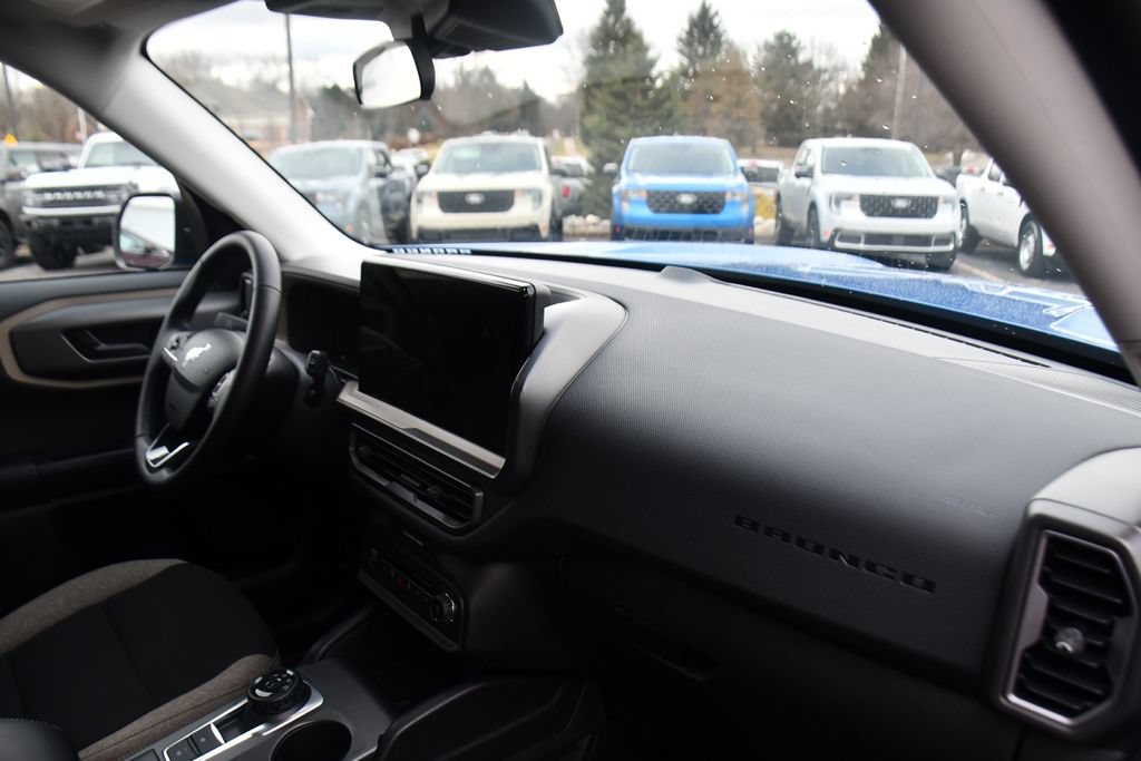 Used 2025 Ford Bronco Sport Big Bend w/ Convenience Package AWD/4WD image 15