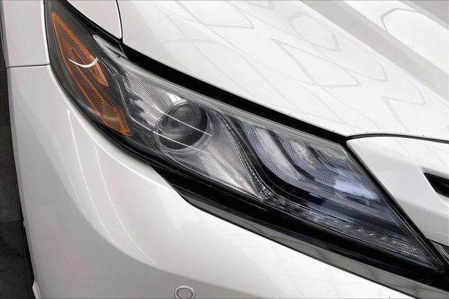 Used 2024 Toyota Camry XSE image 28