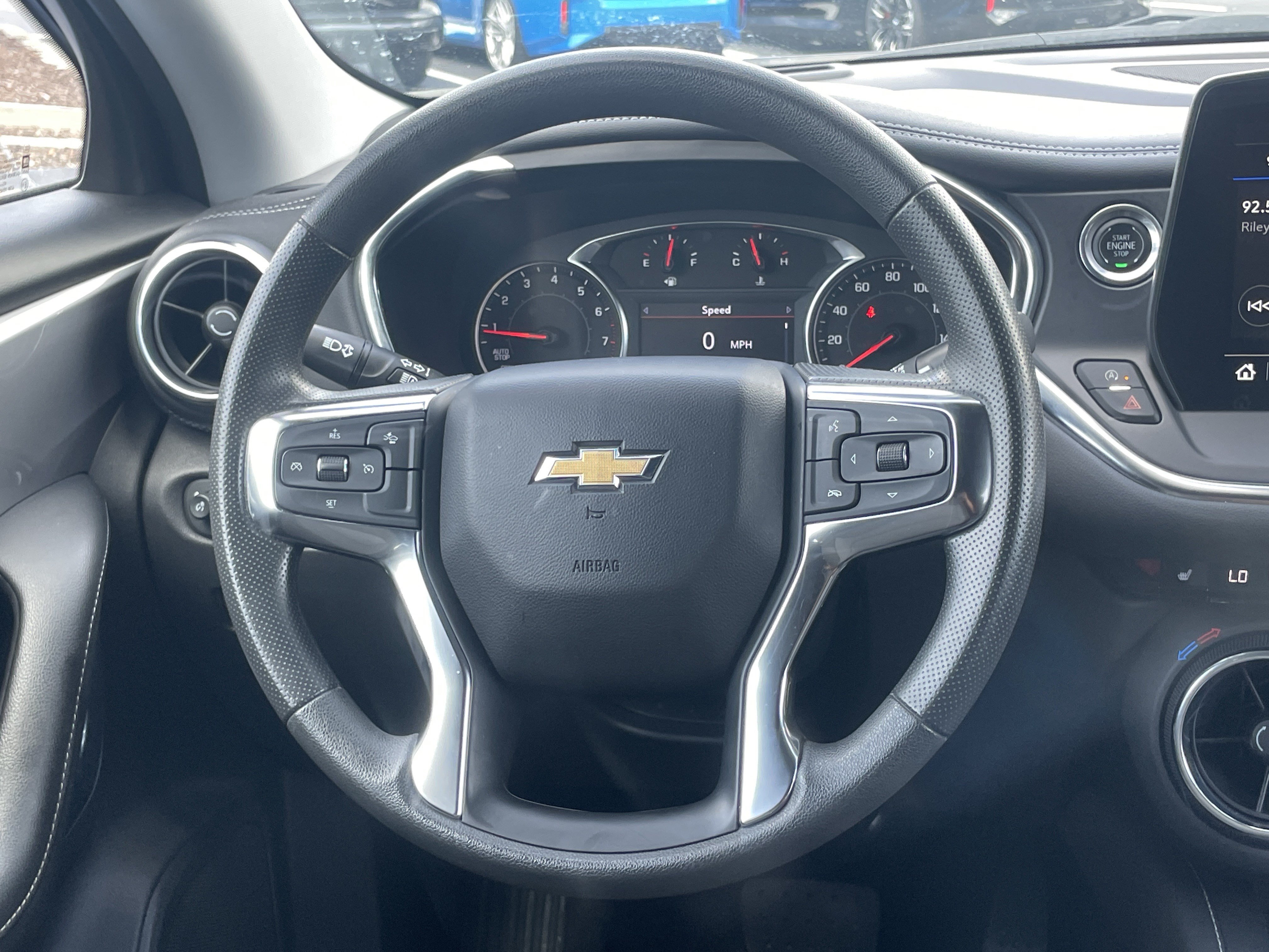 Used 2025 Chevrolet Blazer LT AWD/4WD image 18