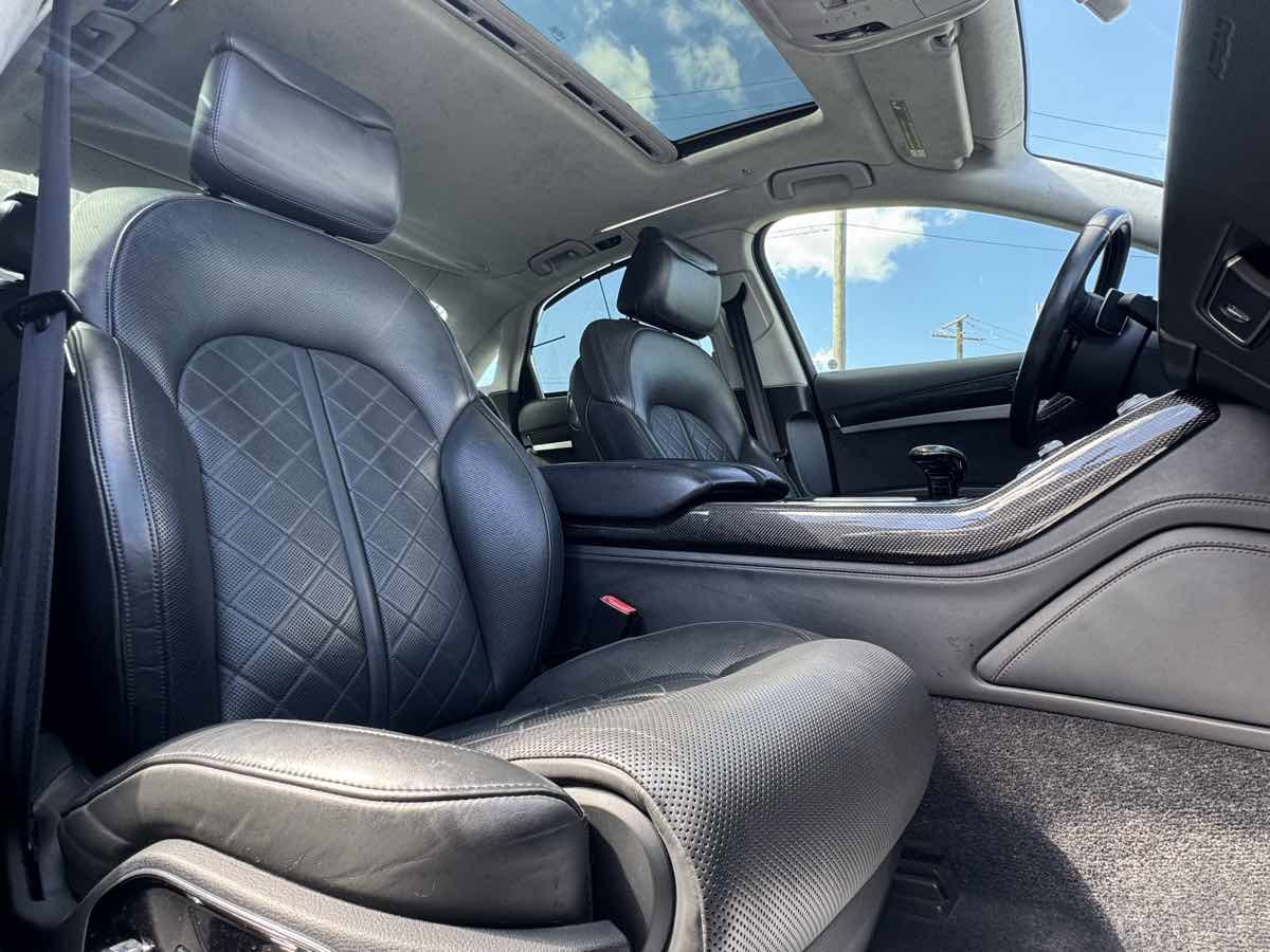 Used 2014 Audi S8 w/ Driver Assistance Package image 32