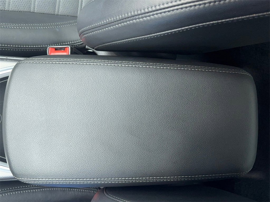 Used 2022 Alfa Romeo Giulia Veloce image 35