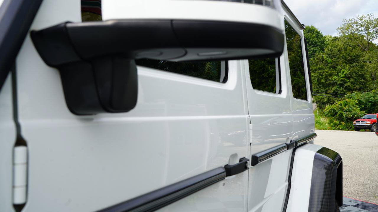 Used 2018 Mercedes-Benz G 550 Squared image 25