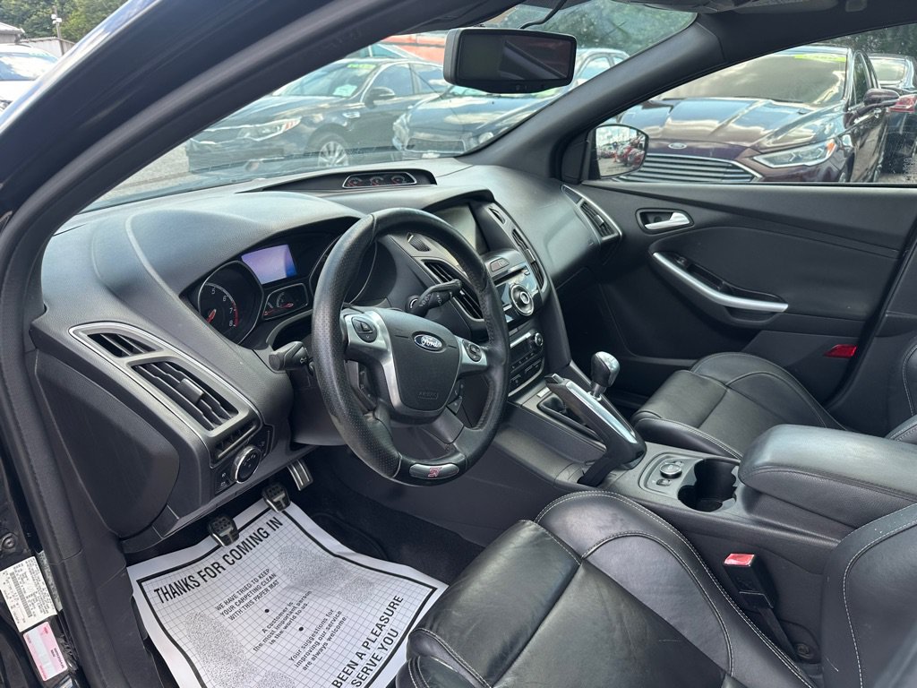 Used 2013 Ford Focus ST FWD image 7
