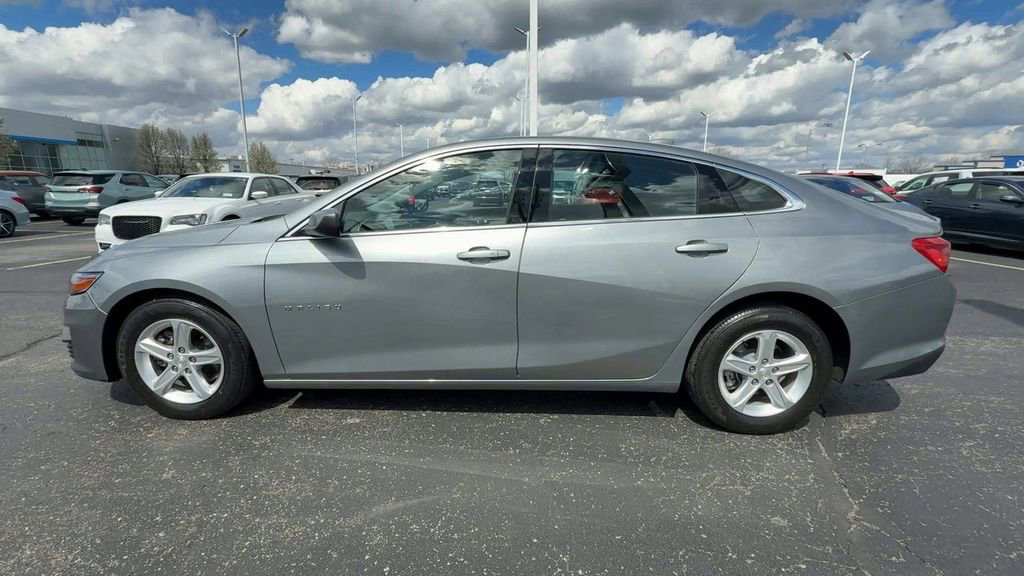 Used 2024 Chevrolet Malibu LT image 5