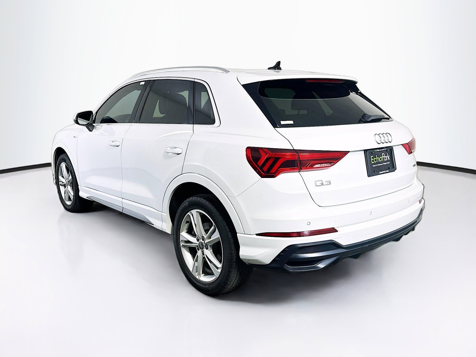 Used 2021 Audi Q3 2.0T Premium AWD/4WD image 5
