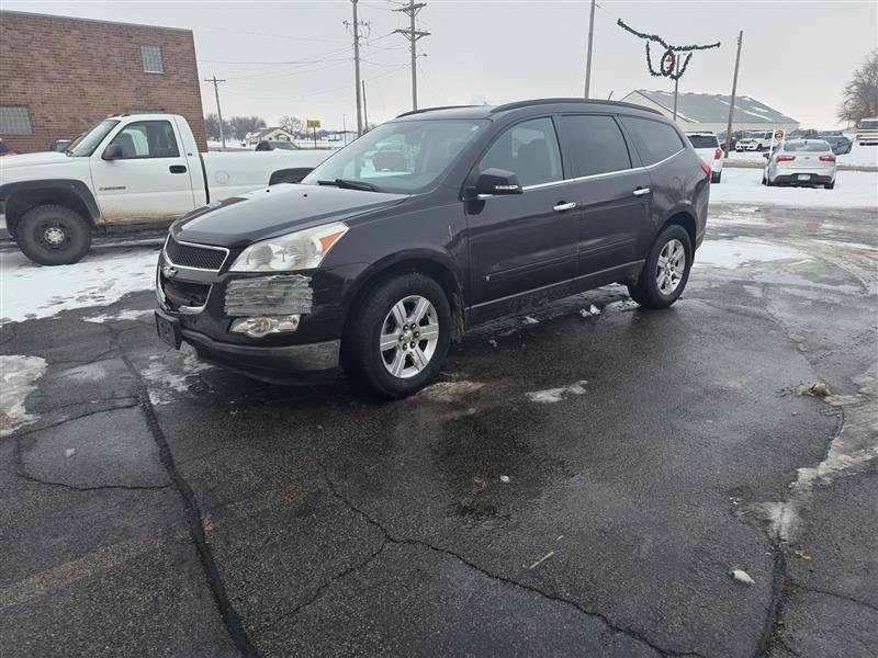 Used 2010 Chevrolet Traverse LT w/ Personal Connectivity Package image 3