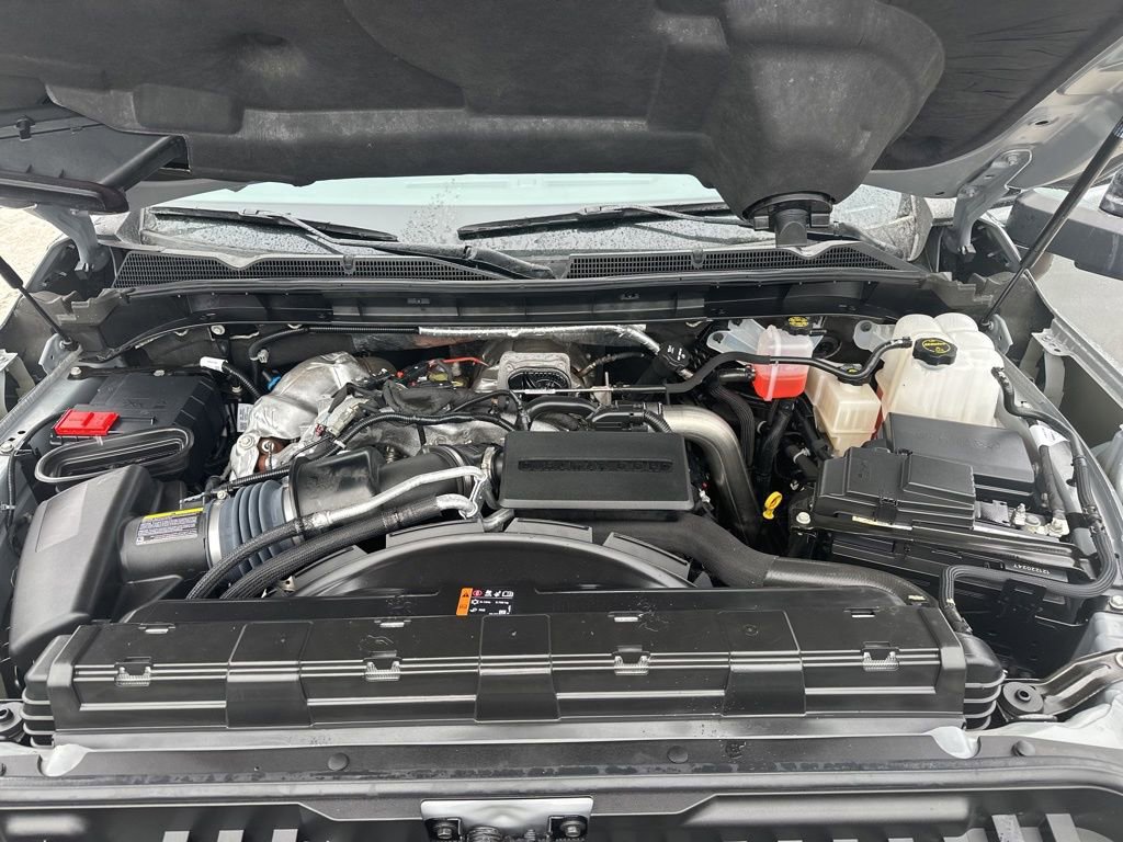 Used 2025 GMC Sierra 2500 AT4X image 30