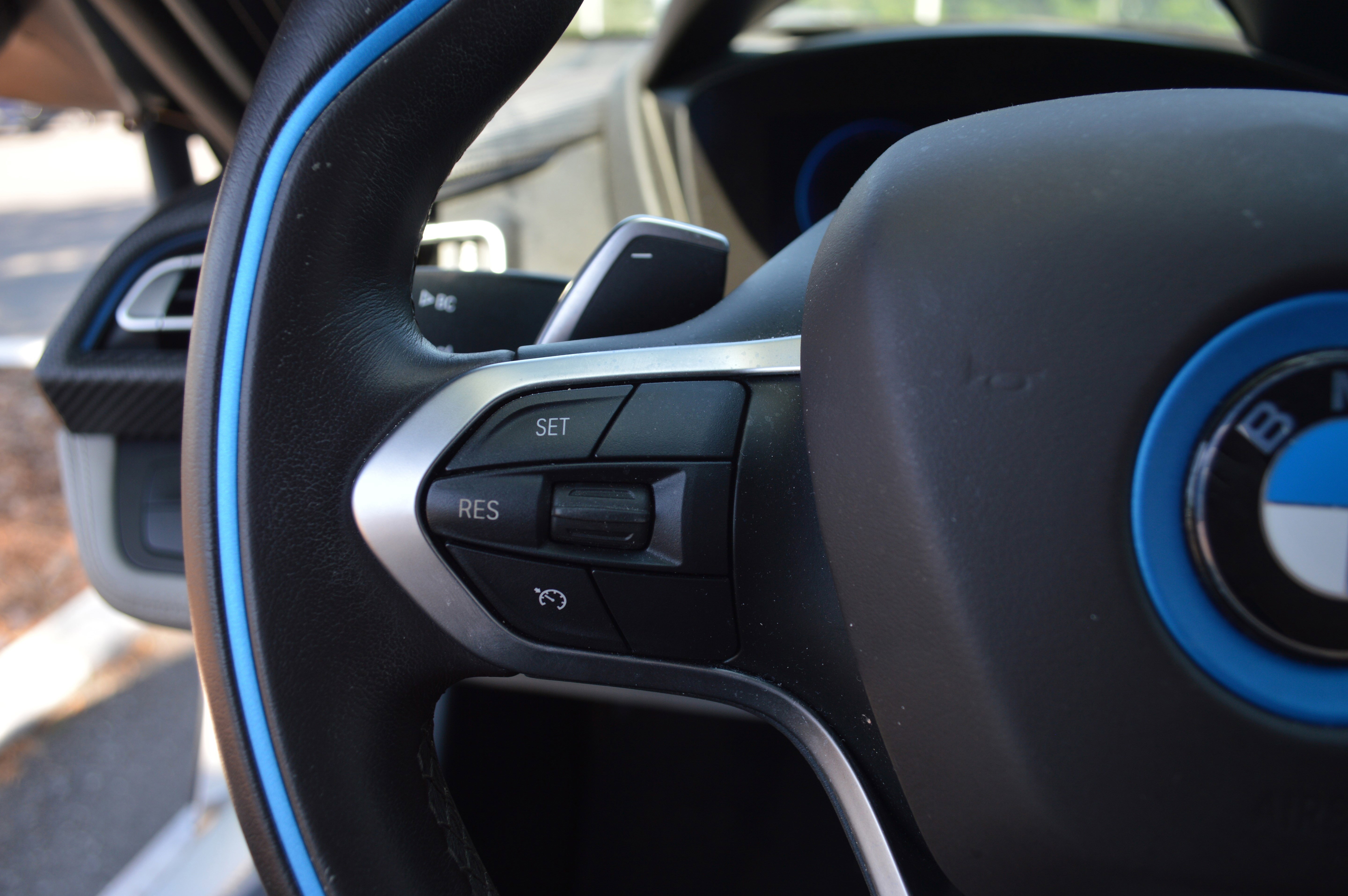 Used 2019 BMW i8 Coupe image 16