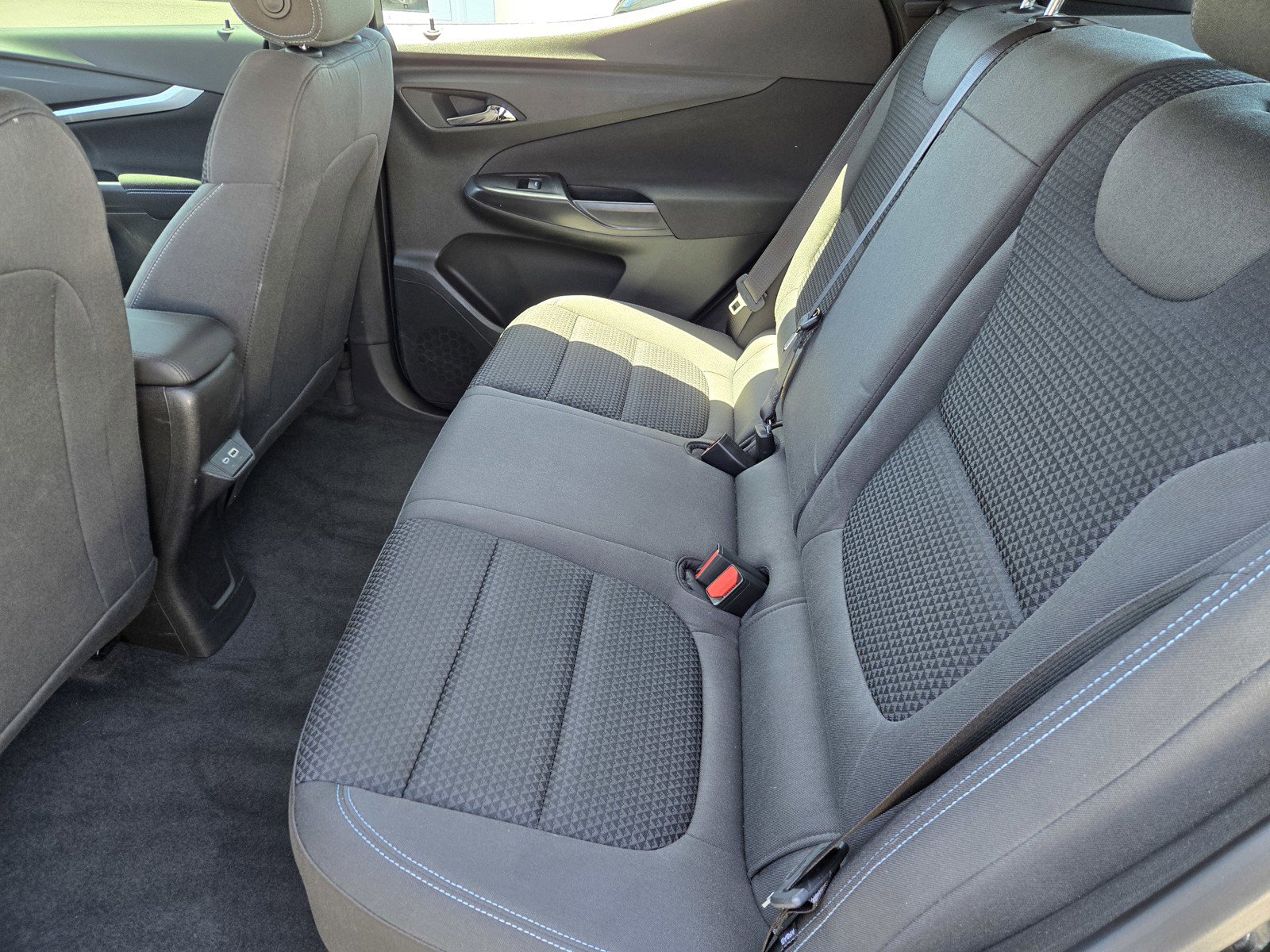 Used 2023 Chevrolet Bolt EUV LT FWD image 11