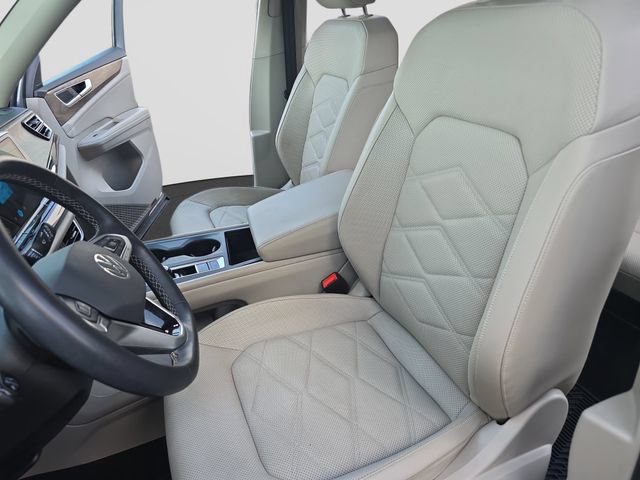 Used 2024 Volkswagen Atlas SE FWD image 14