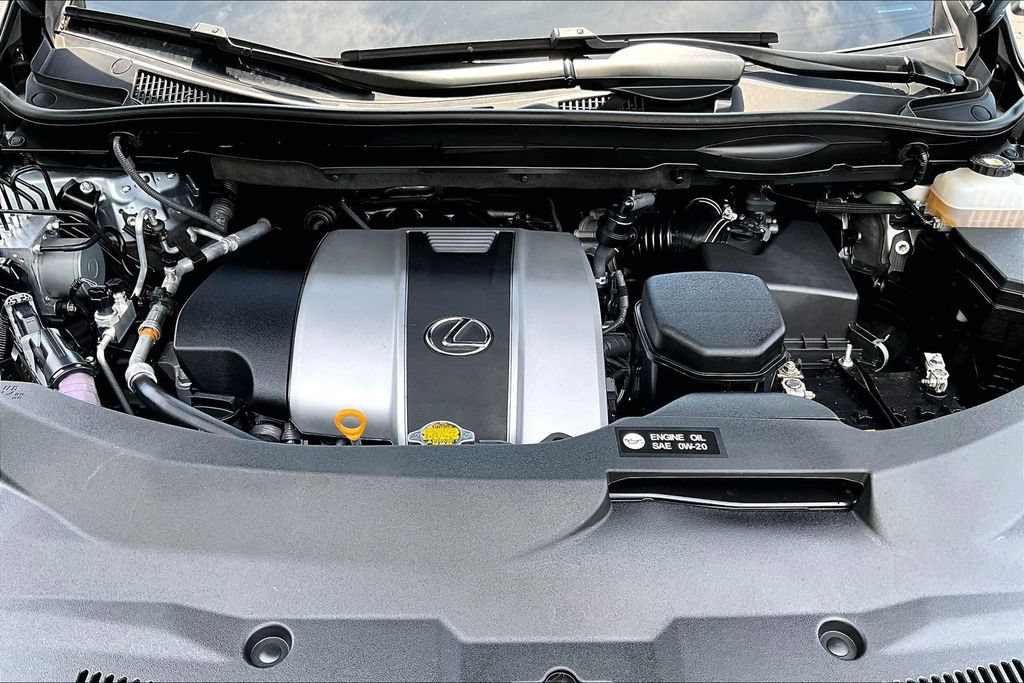 Used 2022 Lexus RX 350L FWD w/ Premium Package image 25
