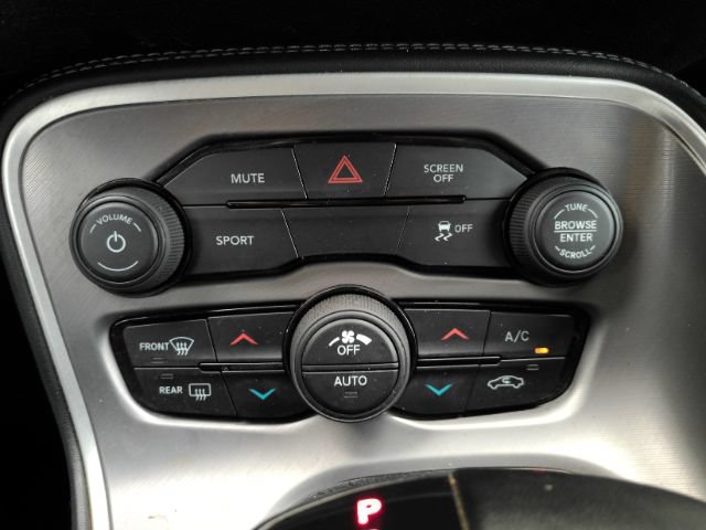 Used 2022 Dodge Challenger SXT w/ Blacktop Package RWD image 31