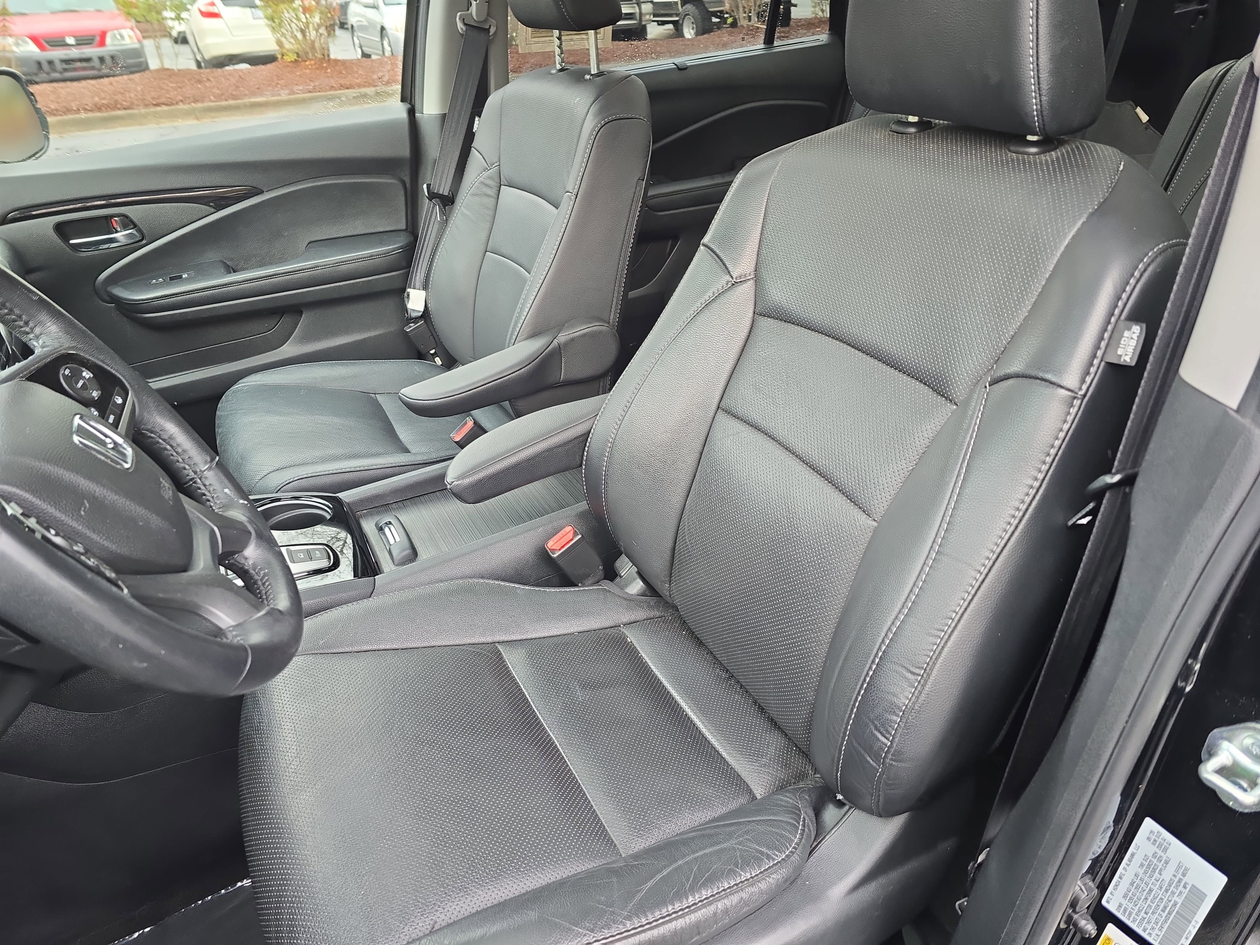 Used 2021 Honda Pilot Elite image 15